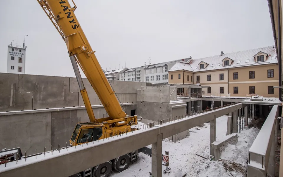 Stavba parkovacího domu Mariánská