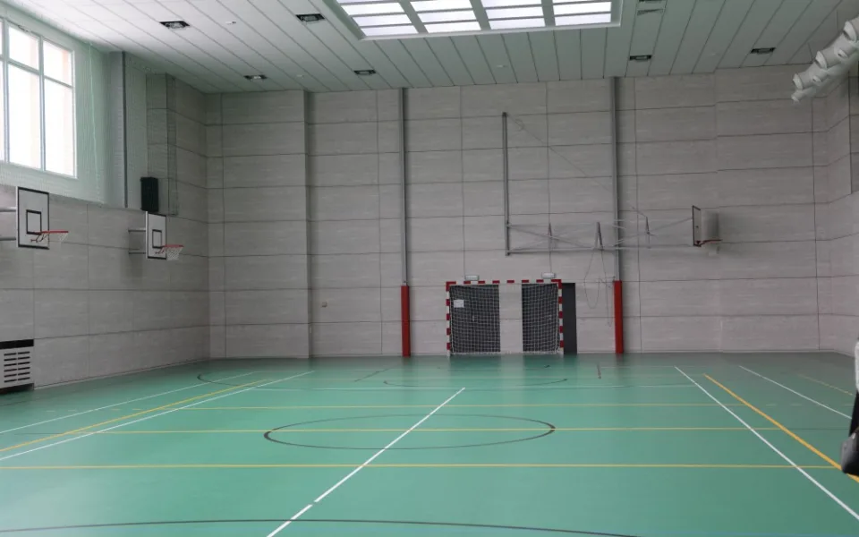 Rekonstrukce sportovky Jihočeské univerzity je u konce