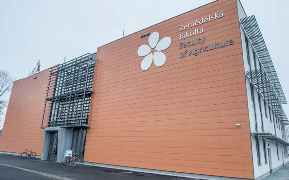 Zemědělská fakulta Jihočeské univerzity.