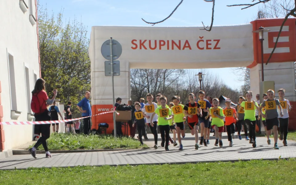 O víkendu se u Temelína běhaly krajské přebory vprespolnim behu