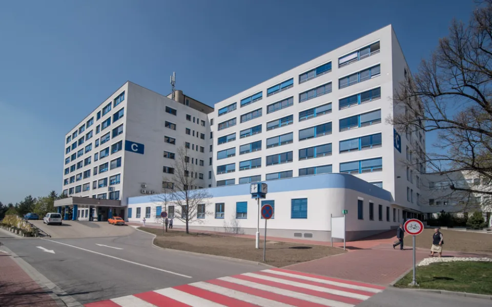 Nové oddělení urgentního příjmu slavnostně včera, ve středu 18. dubna, otevřela českobudějovická nemocnice.