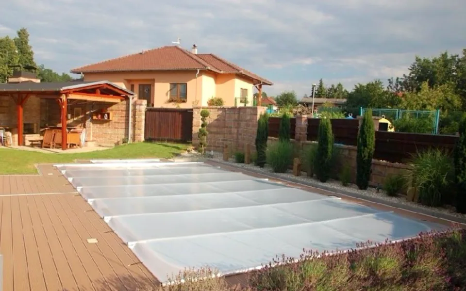 Celoroční bezpečnostní bazénová plachta SOLAR