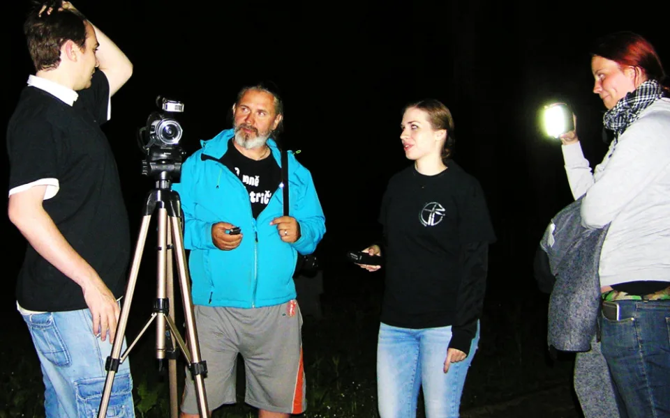 Pacov- porada před druhou fází výzkumu. Zleva Ondřej Bezouška, Kamil Valeška, Kateřina Běhanová, Michala Valešková