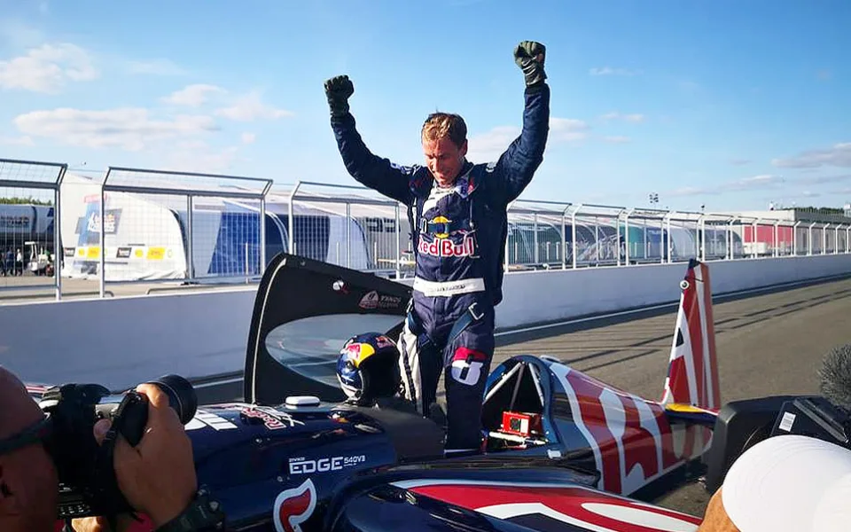 Martin Šonka vyhrál závod Red Bull Air Race v Kazani.