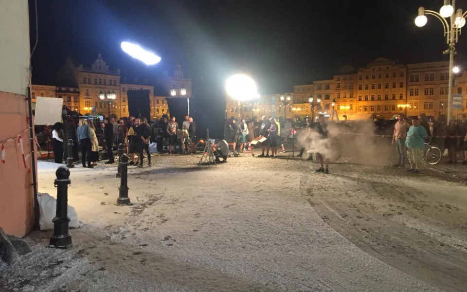 Budějce několik posledních dní žijí natáčením reklamy na čokoládové bonbony Ferrero Rocher.