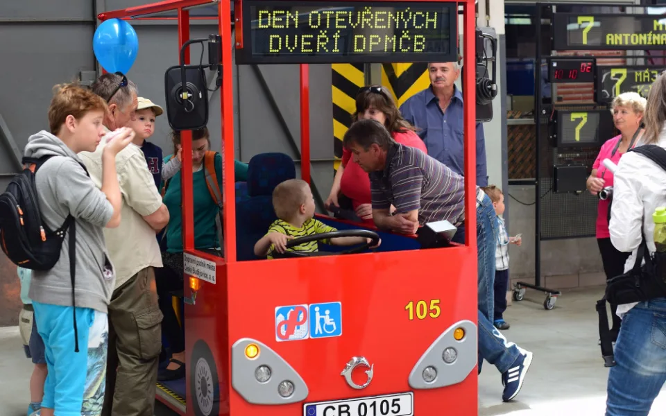 Den otevřených dveří se uskuteční v českobudějovickém dopravním podniku v sobotu 22. září.
