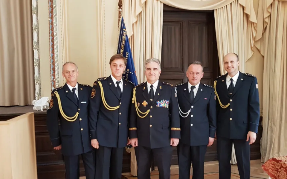 Jihočeští hasiči dostali ve Zbirohu nejvyšší ocenění