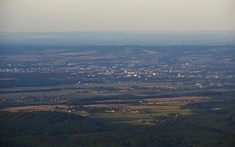 Pohled z Kleti na Teplárnu České Budějovice
