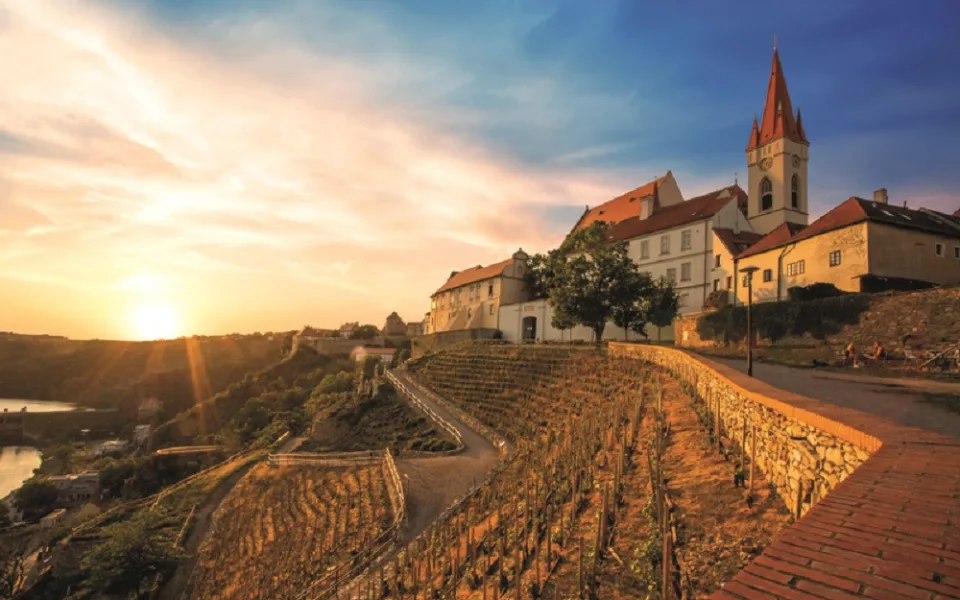 Obliba jižní Moravy z pohledu turistů každoročně stoupá. O kraj vína se zajímají i světová média