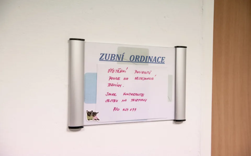 Jméno doktora je těžké zjistit