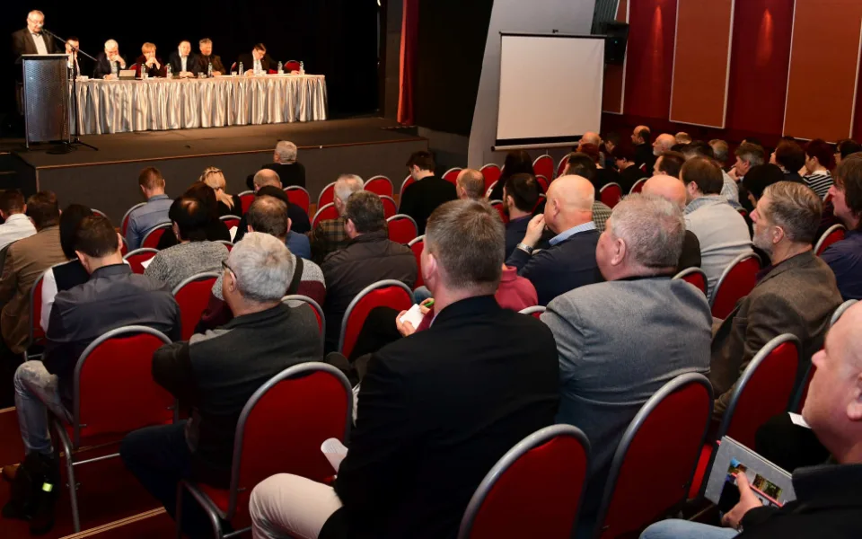 Cílem setkávání se starosty jihočeských obcí je seznámení s činností kraje v oblastech dotací, zdravotnictví, školství, cestovního ruchu či dopravy