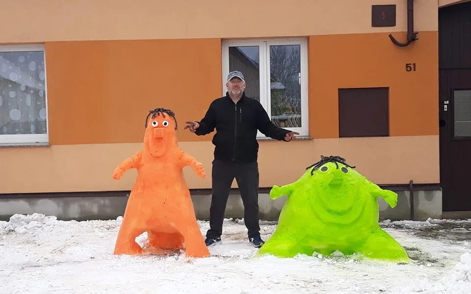 Když Jihočeši staví sněhuláky. Fantazii se meze nekladou