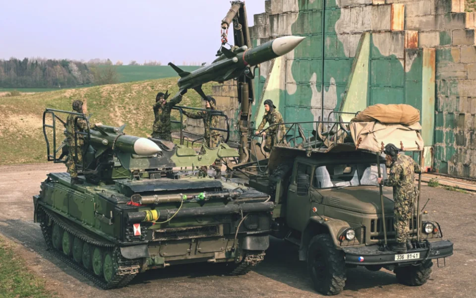 Vojáci ze Strakonic se zúčastní cvičení armád 20 zemí NATO