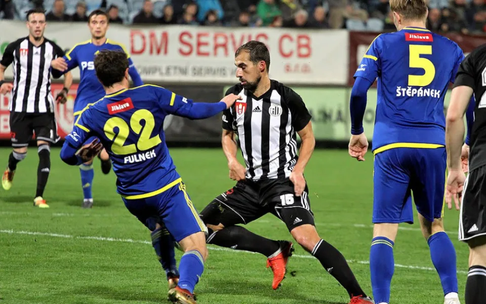 Dynamo hrálo na hřišti Jihlavy nerozhodně.