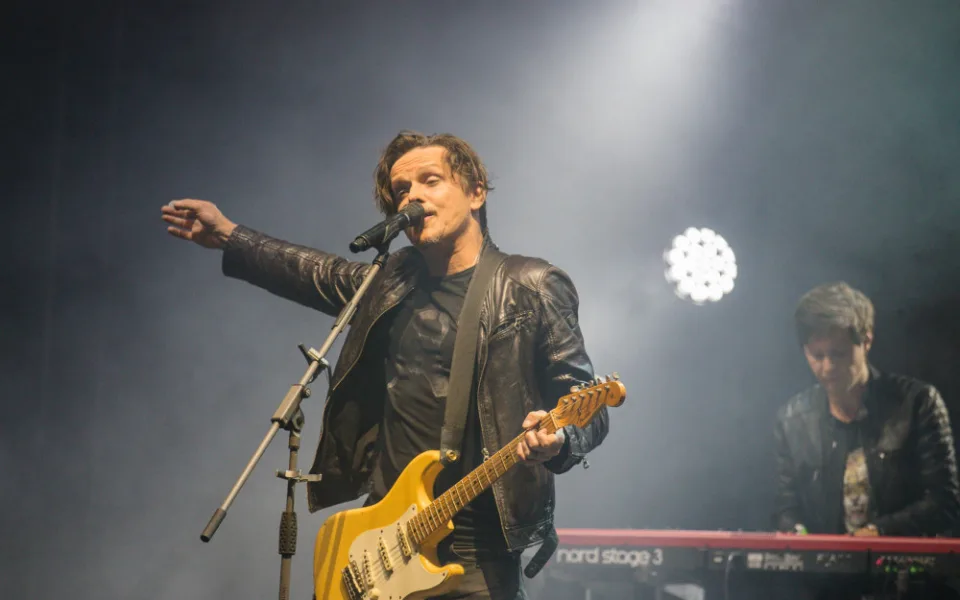 Chinaski zahrají v Pivovarské zahradě. Přizvali si i hosty