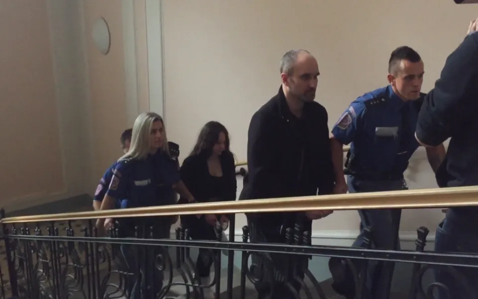 Neměl jsem v plánu vraždit, i když mě o to Miška prosila, řekl obžalovaný z dvojnásobné vraždy