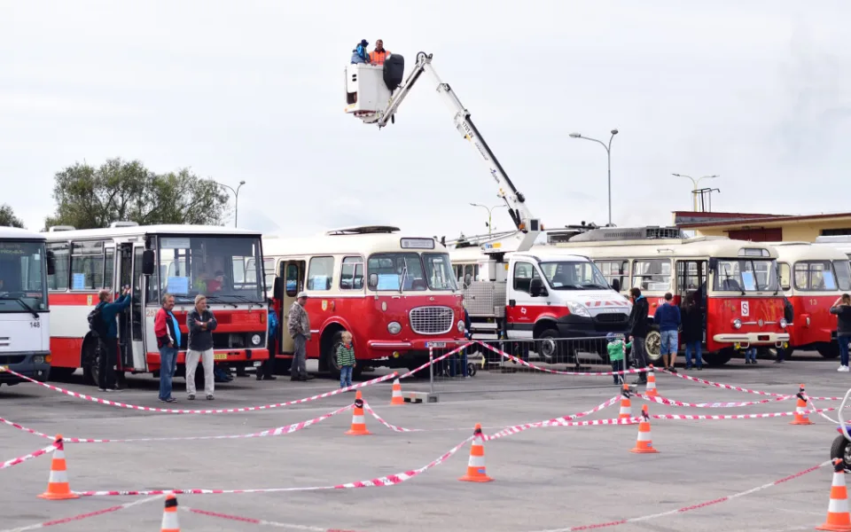Dopravce představí veškerou techniku, se kterou zajišťuje nejen MHD, ale i správu veřejného osvětlení a parkovací službu