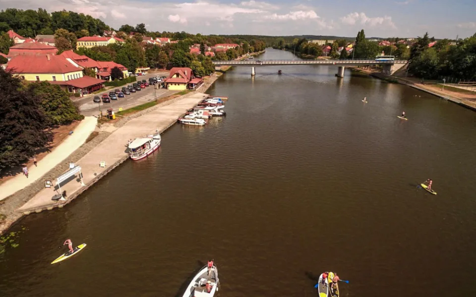 Vltava by měla být pulzující tepnou spojující regiony. Její splavnění vyjde na pět miliard korun