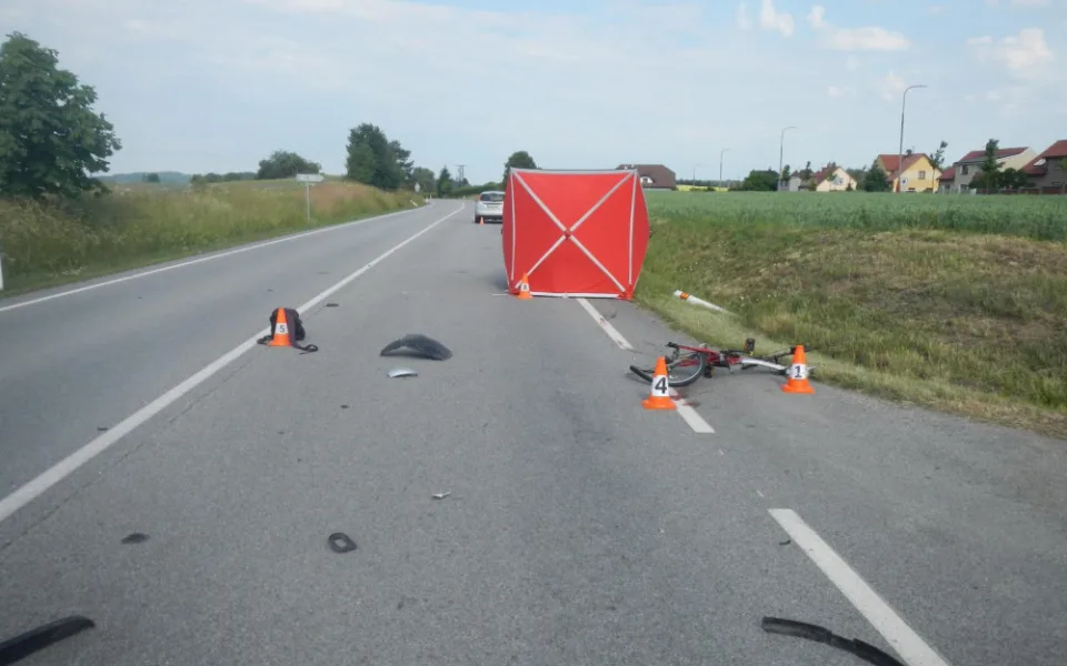 Na Písecku zemřel nezletilý cyklista
