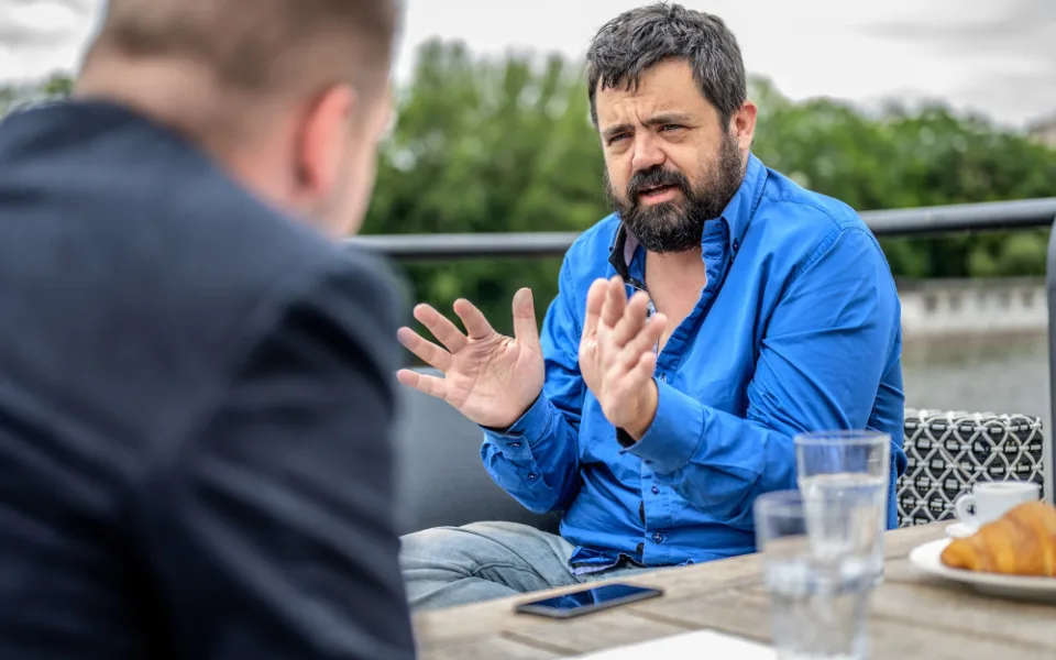 Okamurovi bych pomočil hrob, Soukup je narcista v nejextrémnější podobě, říká řeporyjský starosta Pavel Novotný