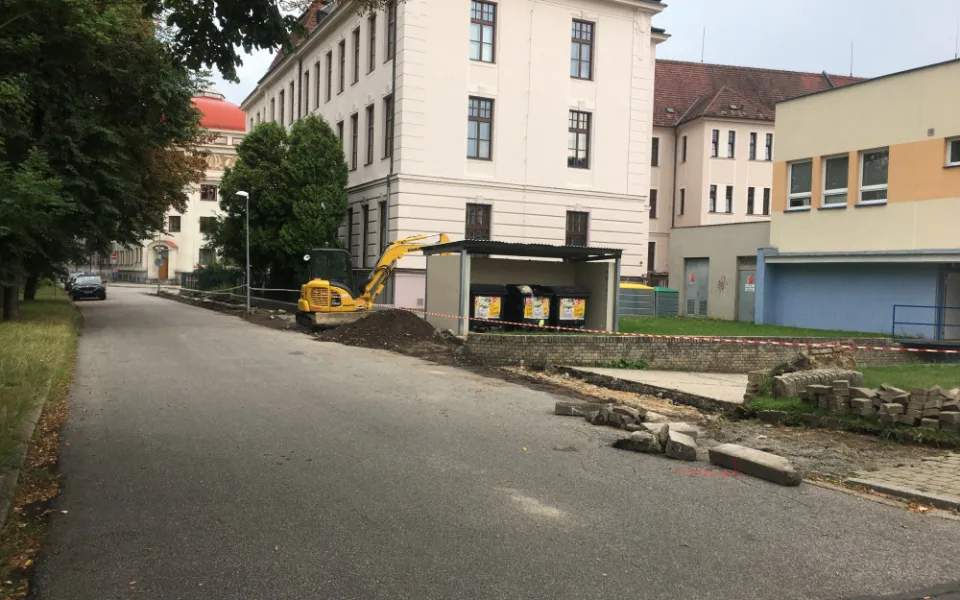 Vrchlického nábřeží