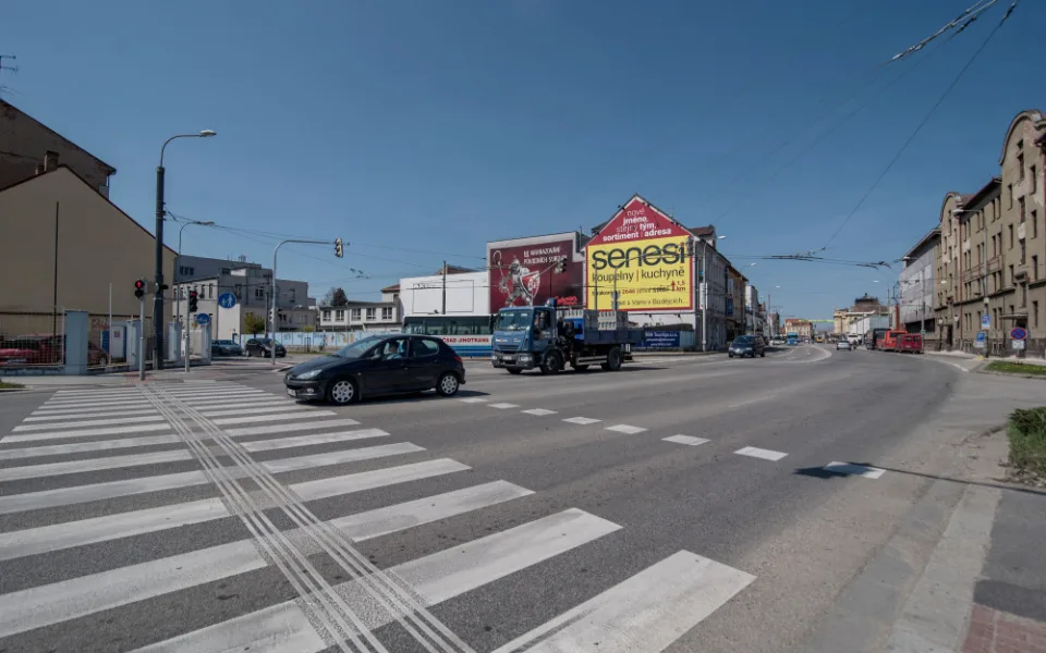 Další důležitou stavbou pro budějckou dopravu je tunel pod vlakovým nádražím, součást zanádražní komunikace.
