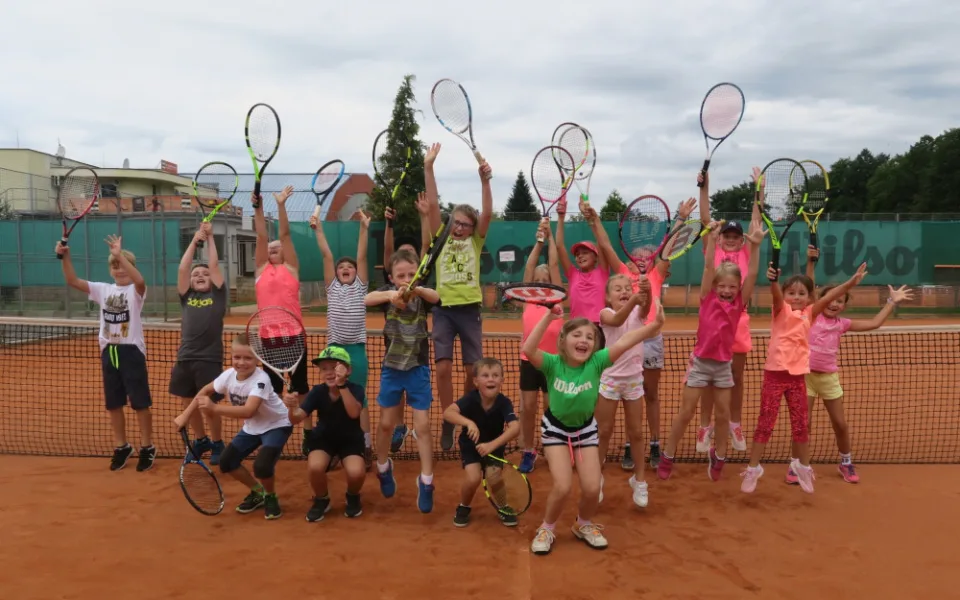 Budějcký tenisový klub LTC Tonstav – Service pořádá 3. září od 17 hodin nábor pro nejmenší zájemce.