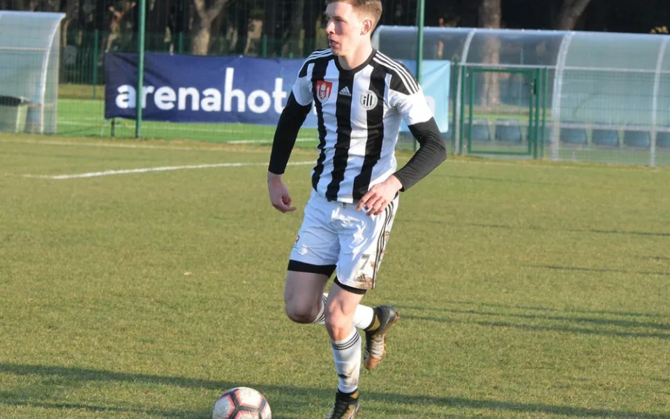 Lukáš Provod