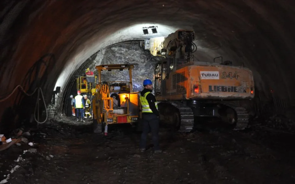 Ražba tunelu 