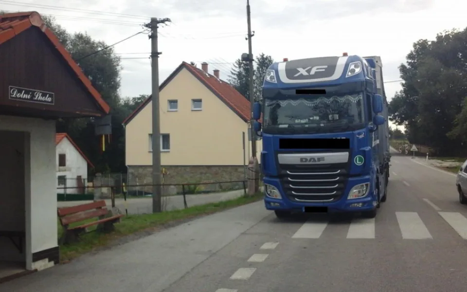 Kamion řídil muž pod vlivem alkoholu.