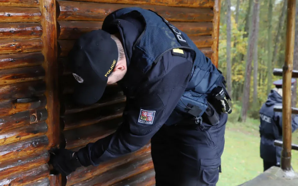 Chladné měsíce jsou lákadlem pro zloděje, policisté se zaměřili na zabezpečení chat