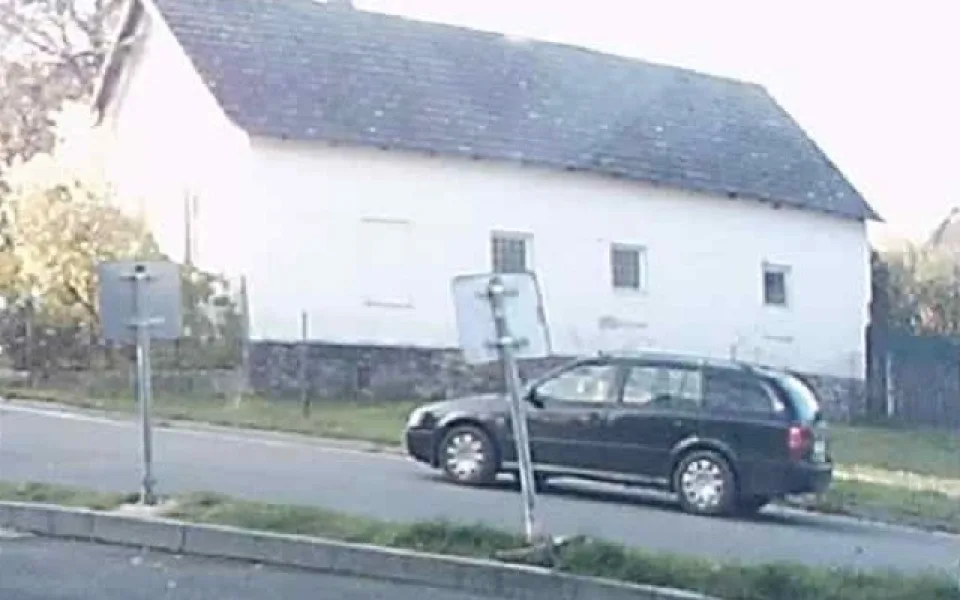 Policie vyšetřuje pád cyklisty, hledá svědkyni v osobáku