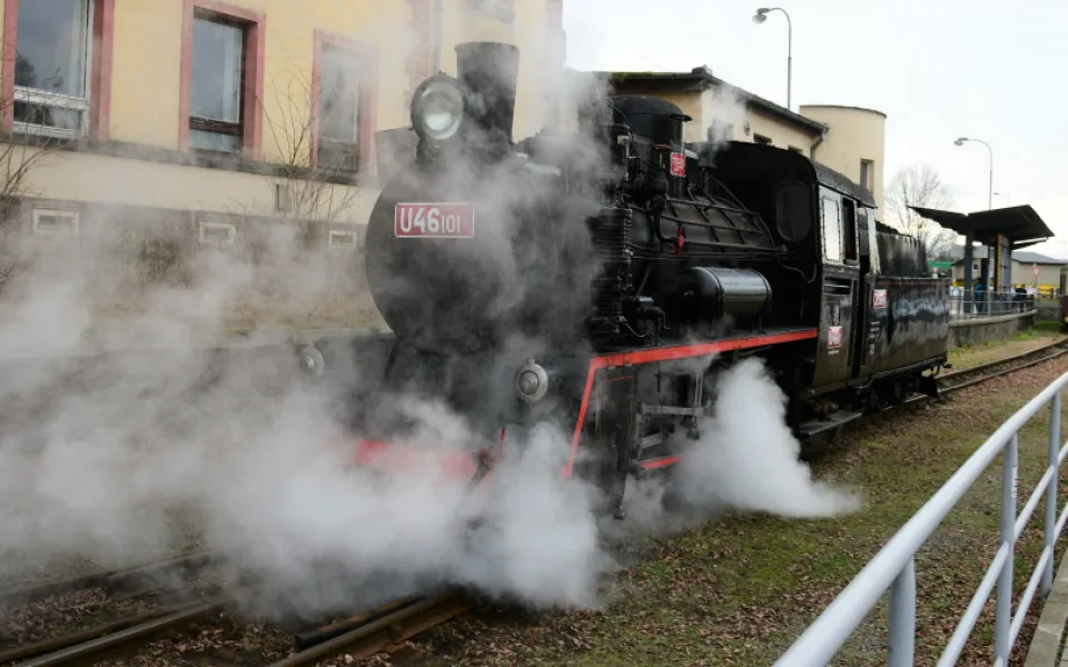Jihočeský kraj uzavřel smlouvu na provoz úzkokolejky do roku 2024