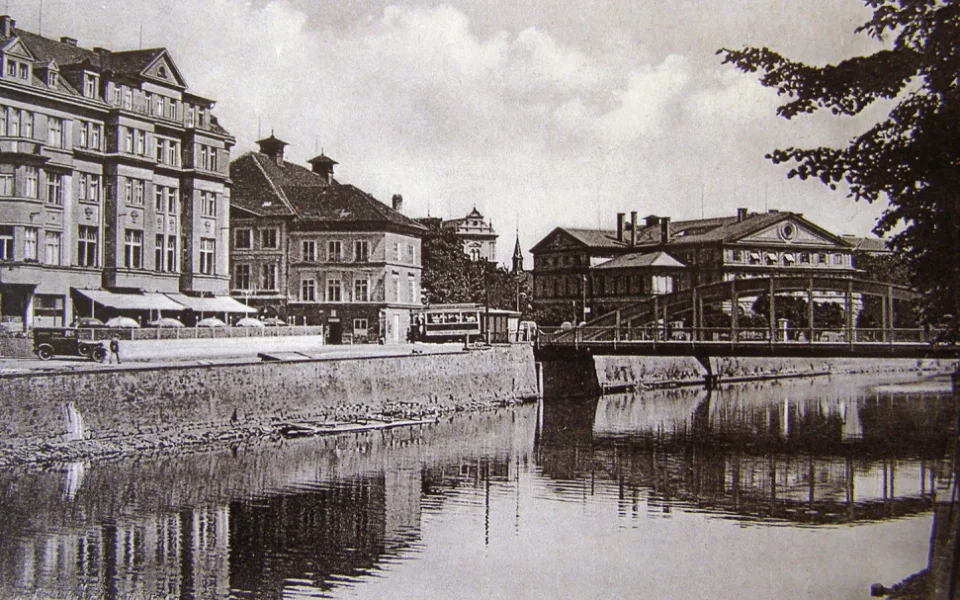 Návřeží.