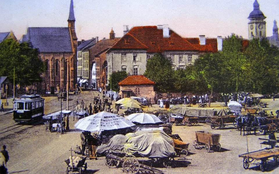 DRBNA HISTORIČKA: Na Senovážném se prodávalo také seno a sláma