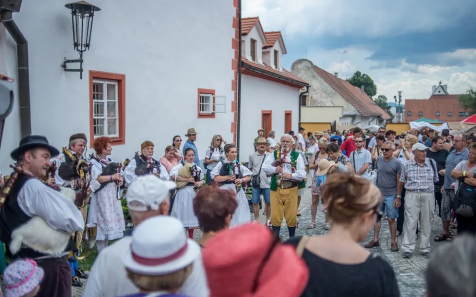 Z cestovního ruchu může v kraji chybět až šest miliard. Ohroženo je 17 tisíc pracovních míst