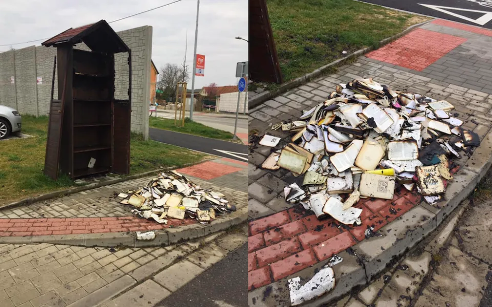 Ve Včelné někdo zapálil dřevěnou budku s knihami. Případ řeší policie