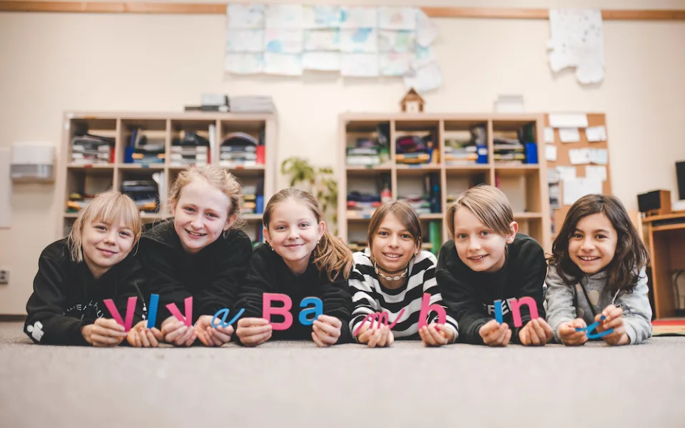 Viva Bambini, škola, která věří v potenciál každého dítěte, přijímá žádosti o přijetí k povinné školní docházce