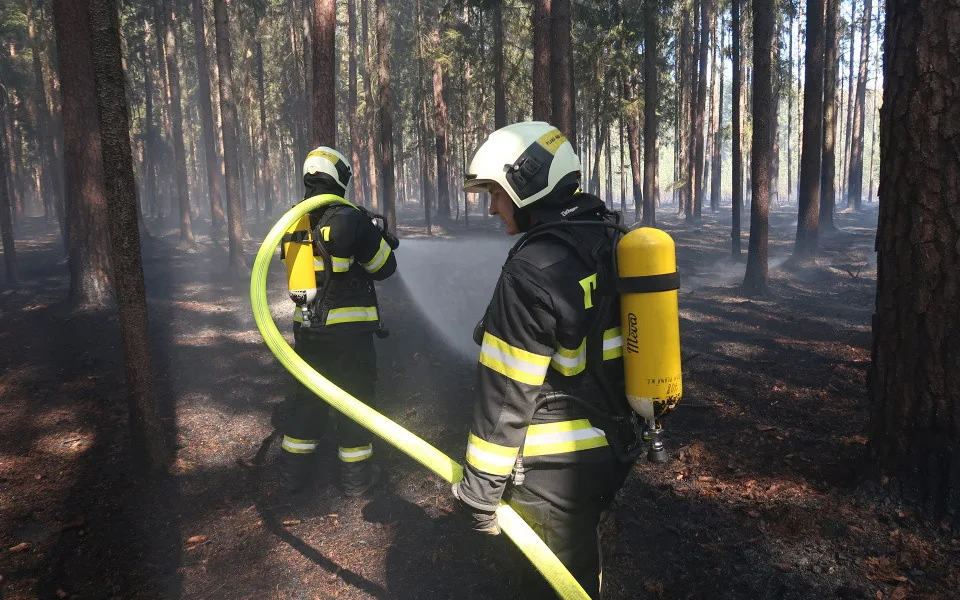 Na Táborsku hořely lesy, vyhlášen byl třetí stupeň požárního poplachu