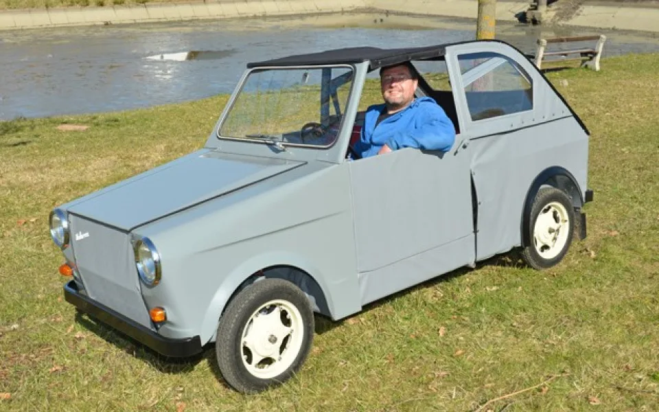 České Budějovice objektivem Milana Bindera a perem Martina Maršíka: Velorex to byla mašina