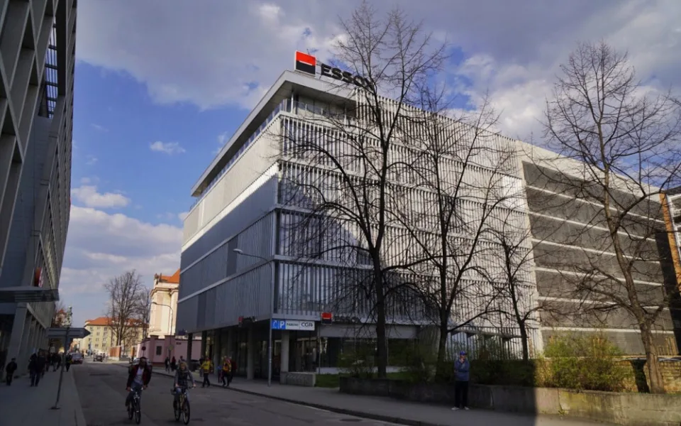 ESSOX umožní nad rámec státem dané povinnosti odklad splátek i v případě revolvingových úvěrů u kreditních karet