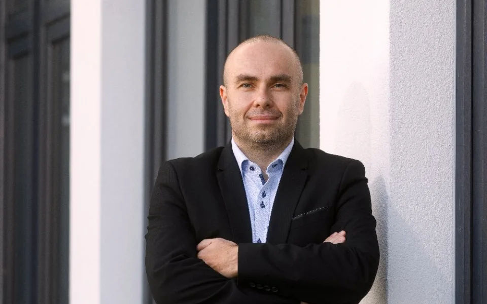 Harmonogram akademického roku se nemění. Všem umožníme, aby mohli bez jakéhokoliv stresu a obav splnit své studijní povinnosti
