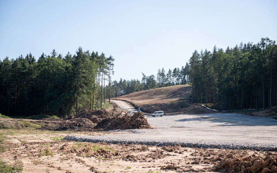 Dálnice v úseku Hodějovice – Třebonín bude o 15 milionů dražší, může za to možný sesuv půdy