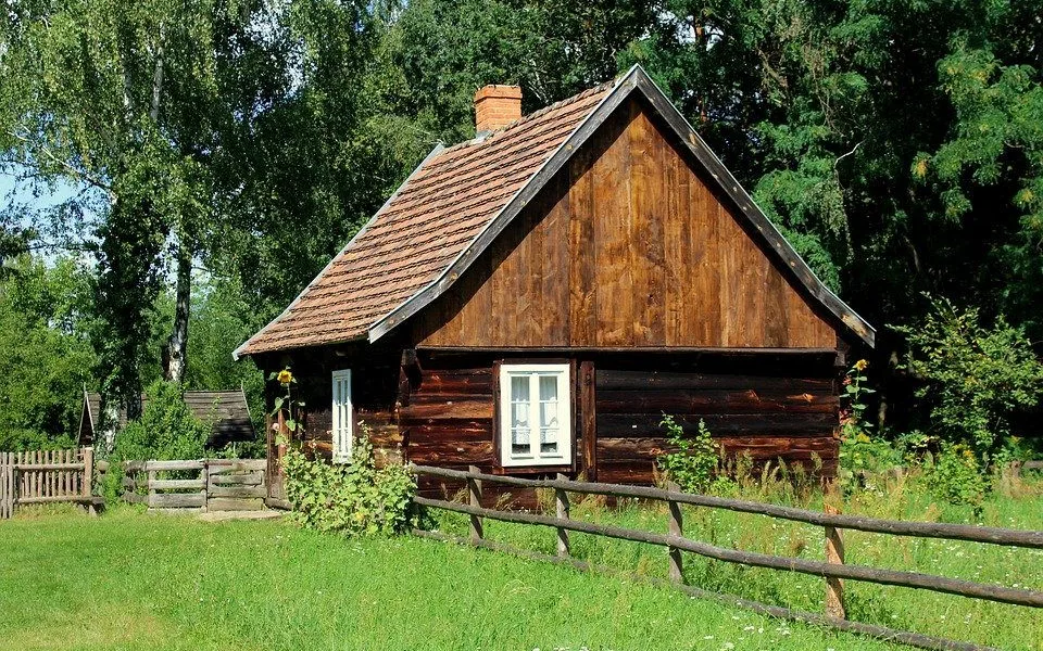 Chaty a chalupy v jižních Čechách podražily