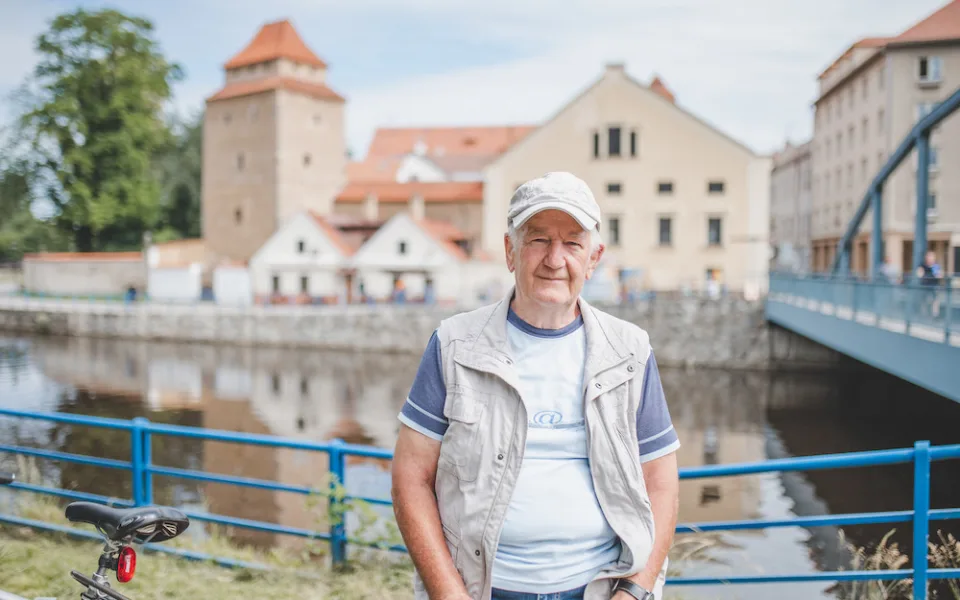 (NE)OBYČEJNÍ: Budějce mají hodně nedostatků, vidím je, ale jsem rád, že jsem odtud, říká historik Schinko