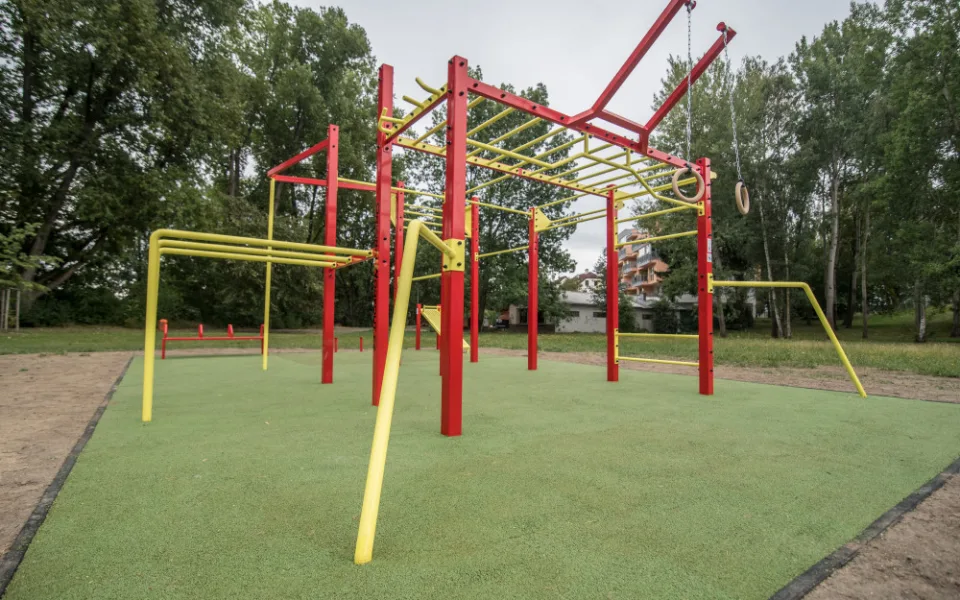U cyklostezky vznikne nové workoutové hřiště