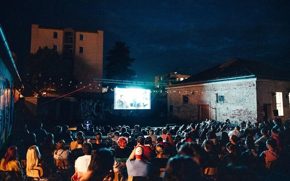 KULTURNÍ TIPY: Kulturně nabitý týden. Lákají Múzy na vodě nebo Street food market