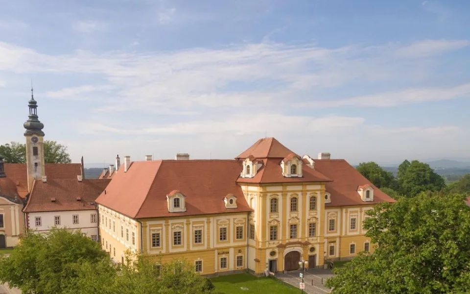 Od půlky srpna budou v borovanském klášteře k vidění Poklady z diecéze