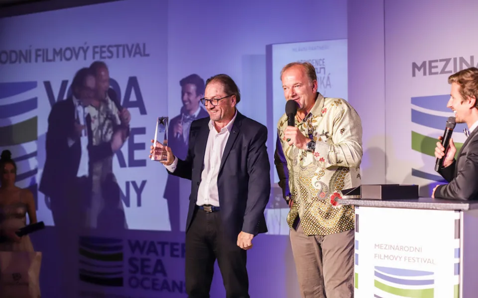 Cestovatelé uctí při festivalu památku Miloslava Stingla