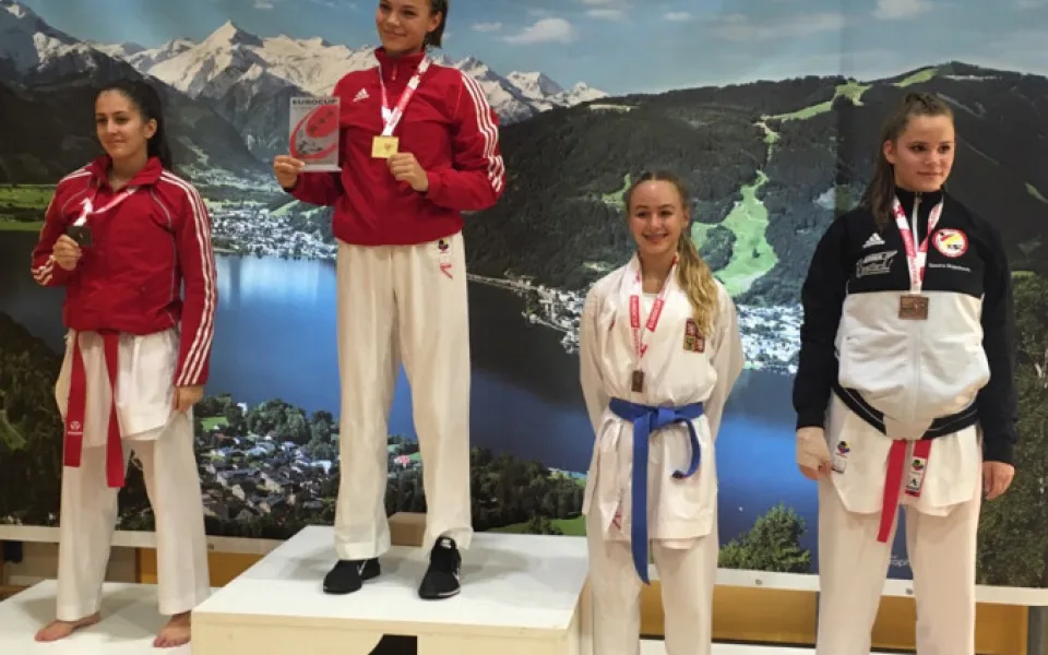 Závodníci TJ Karate České Budějovice zaváleli v Rakousku! V disciplíně Kumite obsadili druhé místo